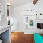 Lägenhet Maison Contrari