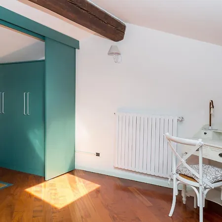 Maison Contrari Apartment