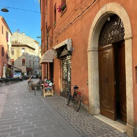 Maison Contrari * Ferrara