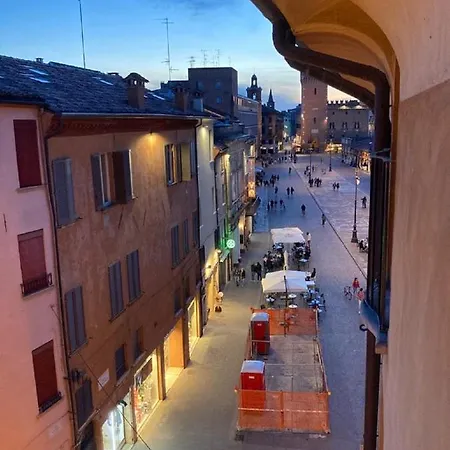 Appartement Maison Contrari Ferrara