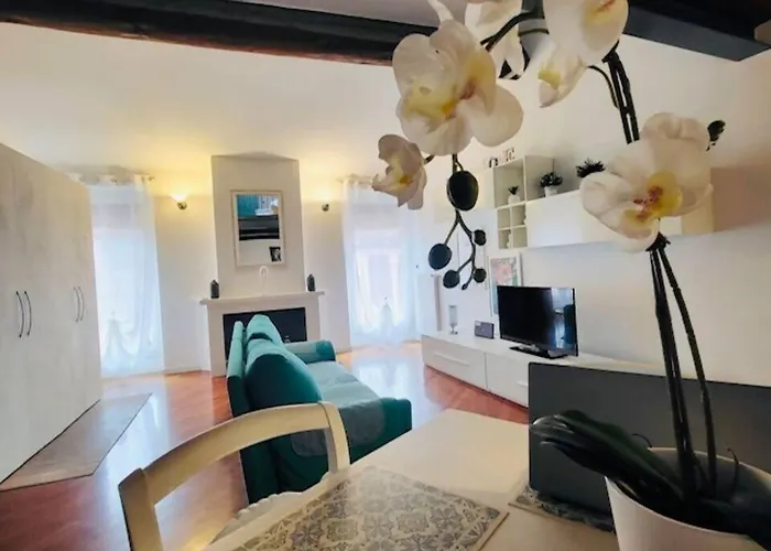 Maison Contrari Apartment *